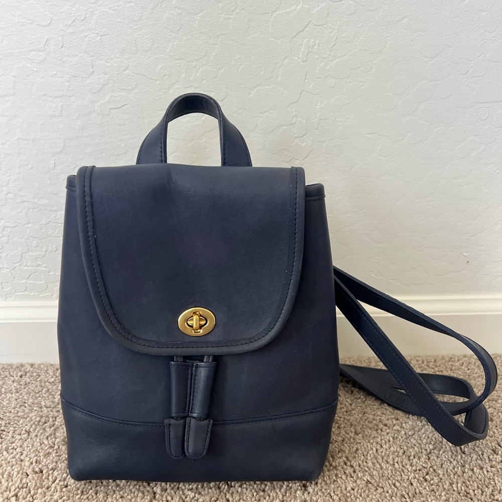 Vintage 90s COACH 9960 Leather Turnlock Drawstring Mini Backpack Navy